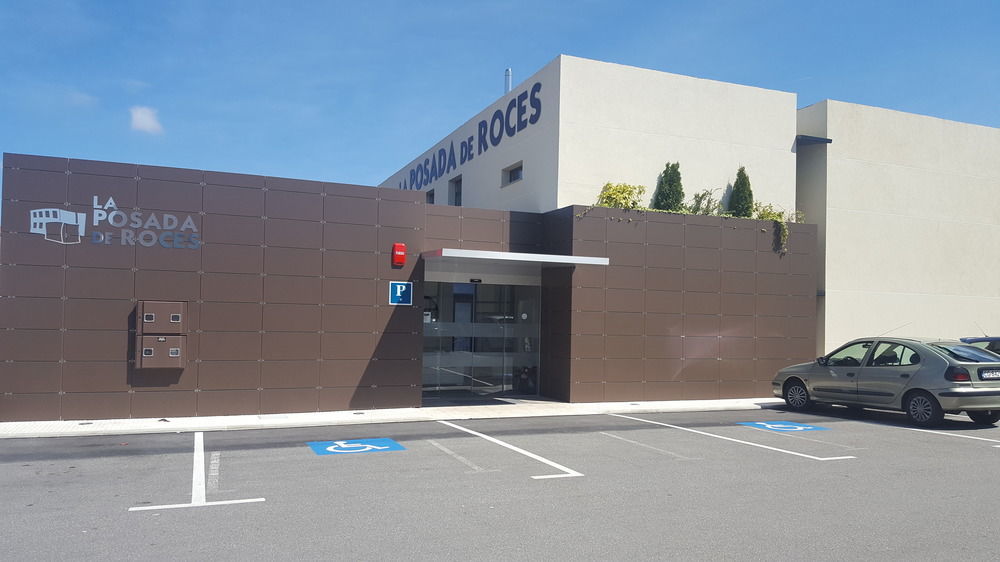 La De Roces Hotel *